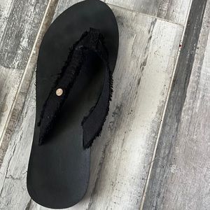 Vionic flip flops